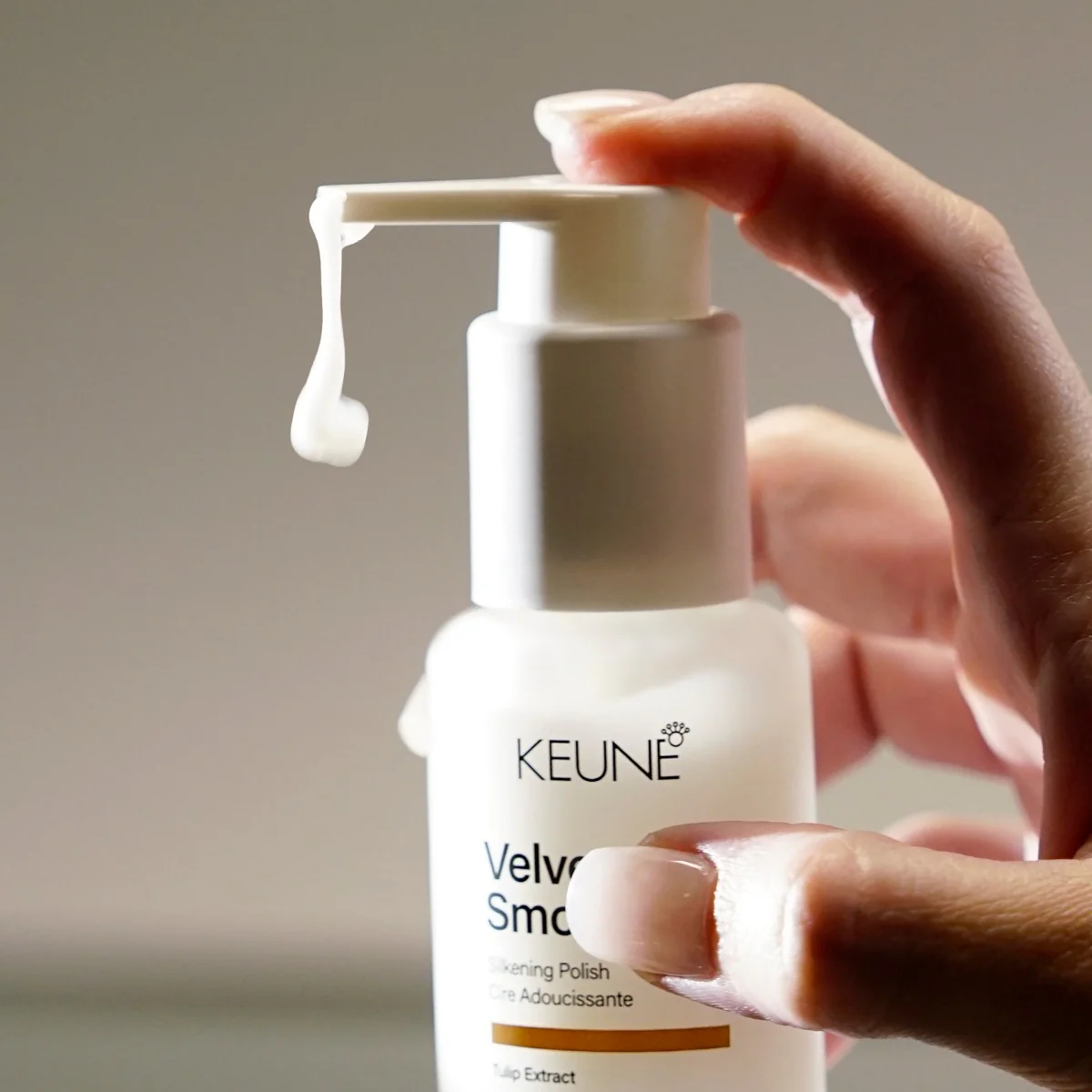 CARE VELVET SMOOTH SILKENING POLISH 45ml - Image 3